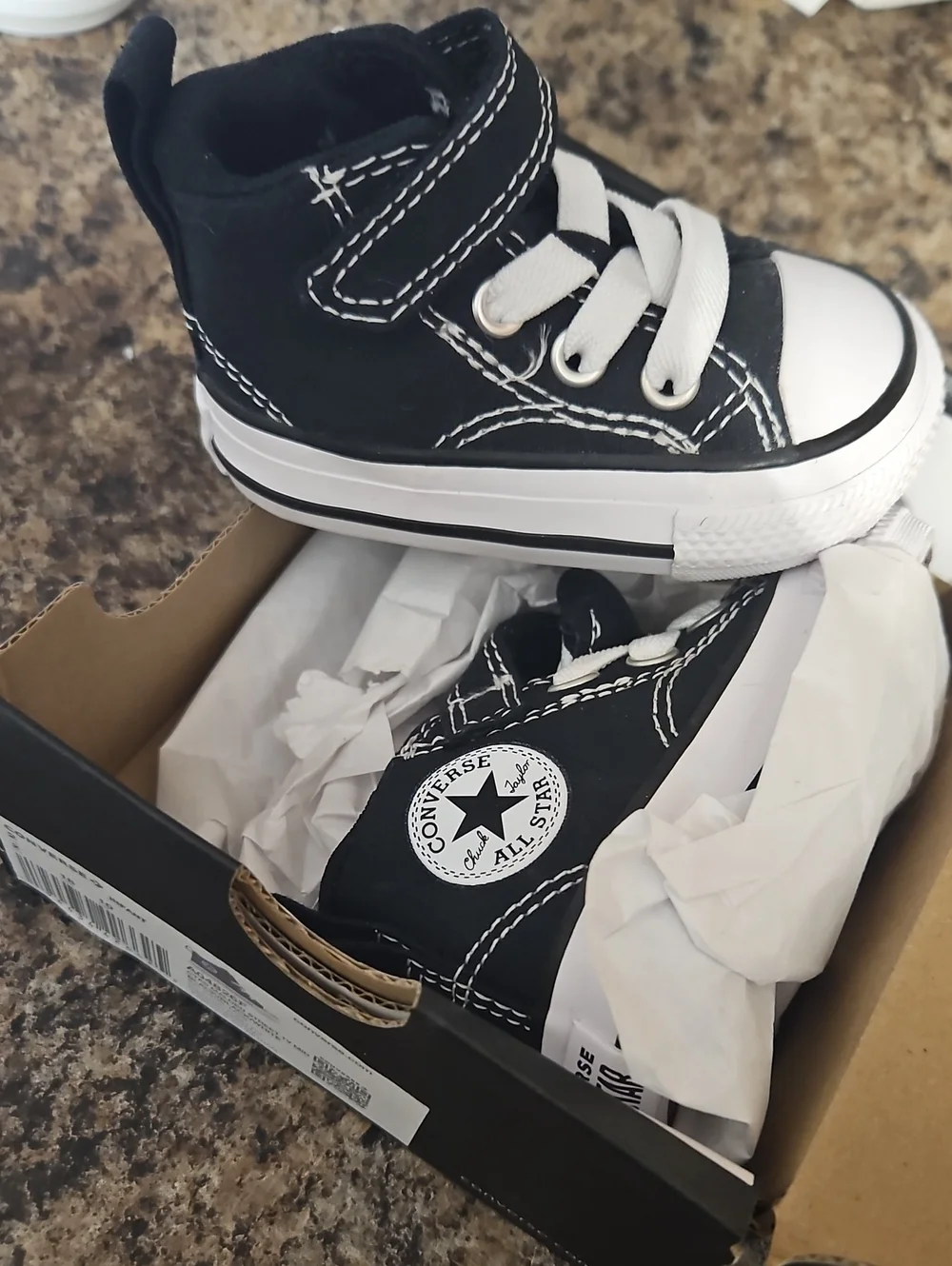 Converse infant mid